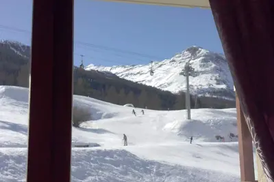 Image de Appartement pour 4 personnes avec balcon exposé sud au pied des pistes à Val Cenis Lanslevillard
