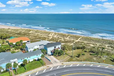 Image de Incroyable front de mer 2 chambres 1 salle de bain