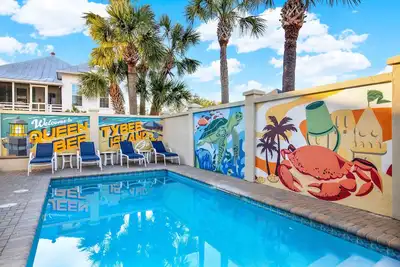 Image de Maison chic et moderne avec vue sur la mer et piscine! !