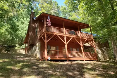 Image de Mountain Creek Retreat - 5 minutes du centre-ville de Murphy - Isolé