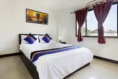 Image de Maison de ville de 3 chambres dans la ville de Chiang Mai, près de la vieille ville et du bazar voisin