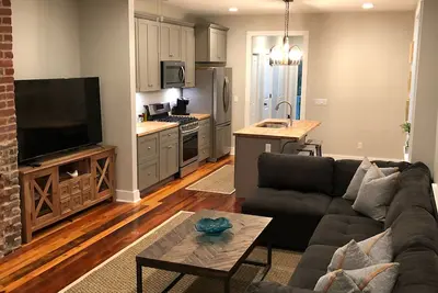 Image de Nouvellement inscrit - Maison historique rénovée de Charleston Downtown-A