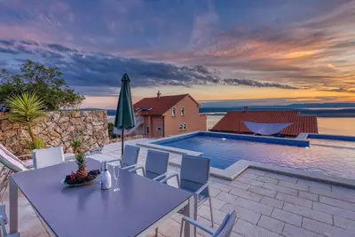 Superbe appartement à Dramalj avec.
