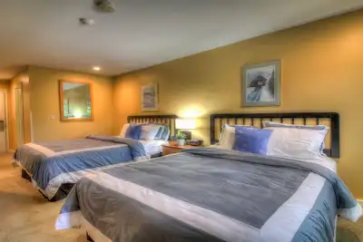 Image de Killington Studio: Lieu! Emplacement! # 323