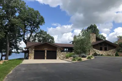 Image de Alexandria's Finest Luxury Reunion Lodge - 8 chambres