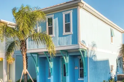 Image de Margaritaville Orlando Cottages - Près de Disney, navette gratuite pour les parcs thématiques<br>2kk 2 Lits, 2. 5 Salles de bain