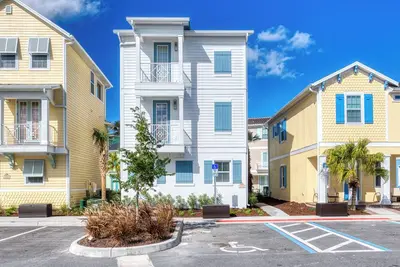 Image de Margaritaville Orlando Cottages - Près de Disney, navette gratuite pour les parcs thématiques<br>3kk, 1 Qq, 4 lits 4. 5 salles de bains