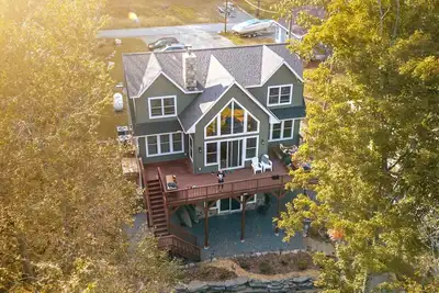 Image de Fantastic Wallenpaupack Lakefront à Knollwood - 3+ Chambres - 12 personnes