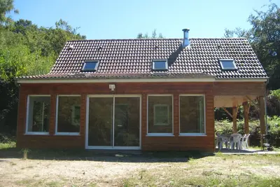 Image de ----Chalet en bois bio sans vis-à-vis 2500 m2 de terrain 6 kms de la mer