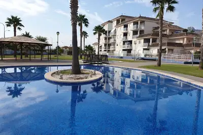 Aguablanca - bel appartement en rez de jardin, wifi