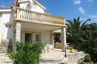 Image de Appartement dans Vir avec terrasse, Climatisation, Wifi, Machine à laver (4776-1)