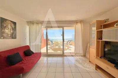 Image de 2 Chambres, Large Terrasse, 1ere Ligne Mer