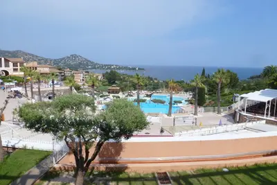 Image de Cap-Esterel Village, Logement climatisé, J3 vue sur le golf
