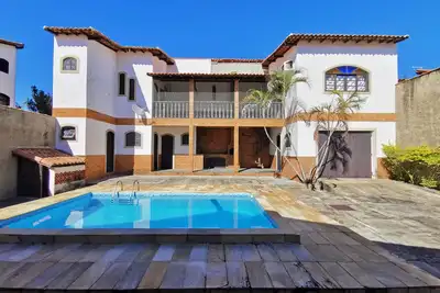 Image de Beau 5 chambres (4) Suites Climatisation, piscine, barbecue - Saquarema