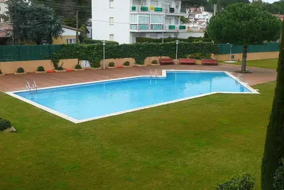 Image de Escala Duplex 6 P dans résidence de standing! Piscine, Bbq, jeux, parking, airco