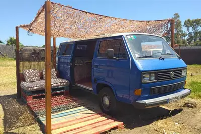 Image de VanVida Village, un parc de camping-cars Vw rétro