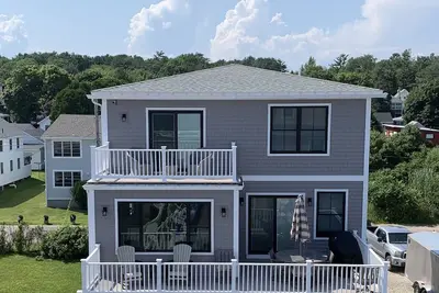 Image de Nouvelle maison sur la belle longue plage de sable