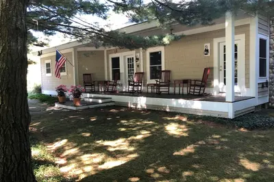 Image de South Main Street Cottage ~ Leland, Michigan