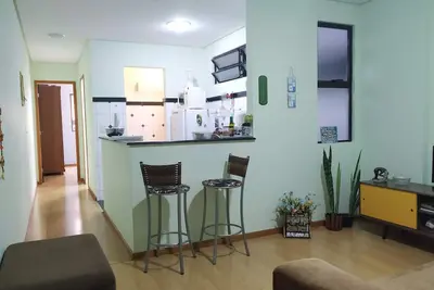 Image de Juste en face de l'Ufv avec garage