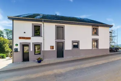 Image de Maison de vacances א Houffaliz avec jardin