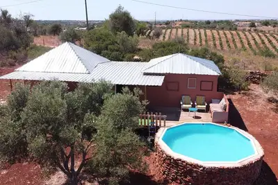 Image de Lodge Palmeira, 6 personnes 3 chambres, terrasse et piscine au calme