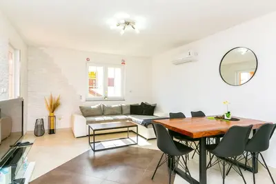 Image de Appartement de vacances pour 5 personnes env. 60 qmà Medulin, Istrie (Côte sud de l'Istrie)