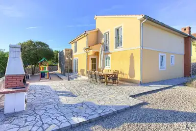 Image de Maison de vacances Krk (Stadt) pour 1 - 10 personnes avec 4 chambres à coucher - Maison de vacances