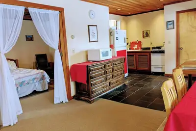 Image de Maison d'hôtes à Sugarhouse. Familles bienvenues!