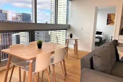 Image de Incroyable appartement de 3 chambres dans le meilleur emplacement avec une vue imprenable sur la ville!