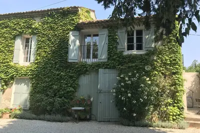 Image de Gîte dans Mas en Provence