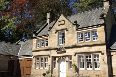 Image de Manoir Cottage, animaux acceptés, avec feu ouvert à Whitby, Ref 1015678
