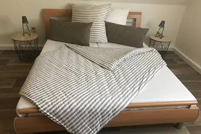 Image de Appartement moderne non-fumeur avec balcon, Wi-Fi et parking