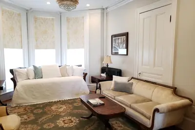 Image de Centre-ville, 2 places de parking, Beauté historique