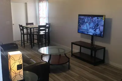 Image de Denis Logement Temporaire 3 Chambres Apt-D