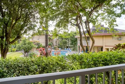 Image de Haleakala Shores # B-102 2Bd rez-de-chaussée, meilleur emplacement, vue sur la piscine, pour 6 personnes