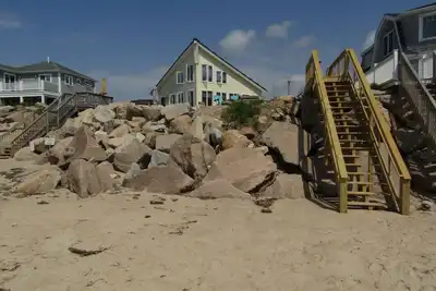 Image de Ocean Front Cottage avec plage privée sur Watch Hill fin de Westerly