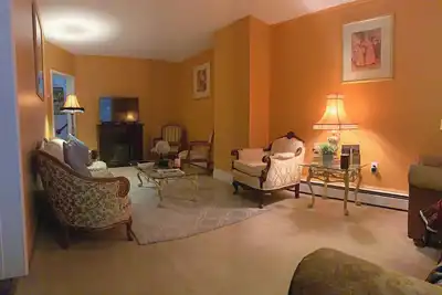 Image de La Vieille Cache À Jim Thorpe, P. A. - Parking PRIVÉ