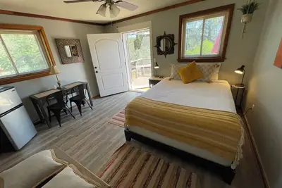 Serene Sedona Studio avec douche double et terrasse privée avec vue!