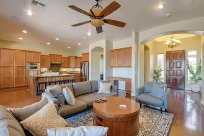 Image de Nouveau! Goodyear House w / Patio - Minutes au baseball!