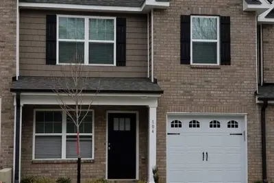 Image de Maison moderne et spacieuse de 3 chambres à coucher à Dt Jamestown