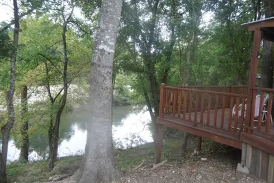 Image de Cabane rustique de la rivière Caddo