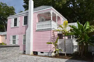 Image de Vivez, aimez et détendez-vous dans notre maison de vacances confortable à deux pas de l'océan.
