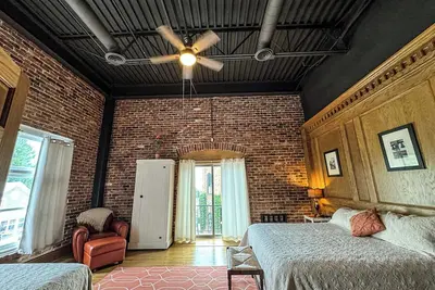 Image de Suite Village - Place du Village