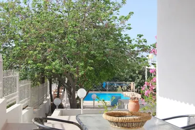 Image de Vrysiida Suite avec piscine à Chorafakia