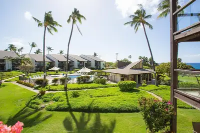 Image de # 209 Condo au deuxième étage, accès facile à la meilleure plage de Maui!