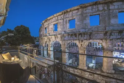 Image de Résidence de luxe avec vue sur les arènes
