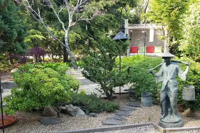 Image de Une nouvelle retraite Seabury. Jardin inspiré de Butchart Gardens (Victoria, C. -B. )