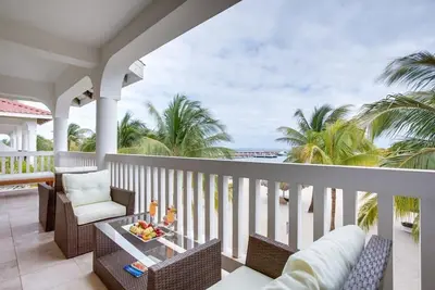 Image de Placencia Master Suite