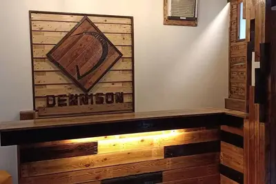 Image de The Dennison Hotel - Industriel moderne en Ac!