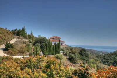 Image de Extrêmement privée, villa de luxe, piscine, vue sur la mer à Competa, Andalousie